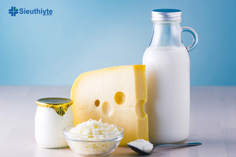 Bị viêm xoang kiêng ăn gì? Tiêu thụ sữa sẽ làm tăng dịch nhày trong mũi