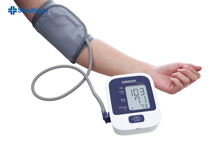 Cách đọc máy đo huyết áp bắp tay Omron