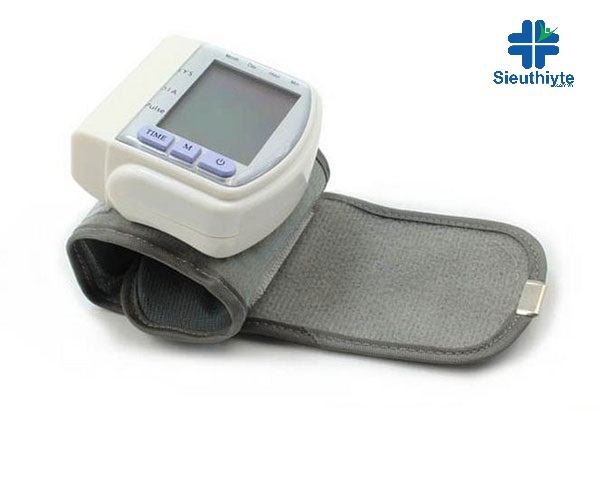 máy đo huyết áp cổ tay ck-102s