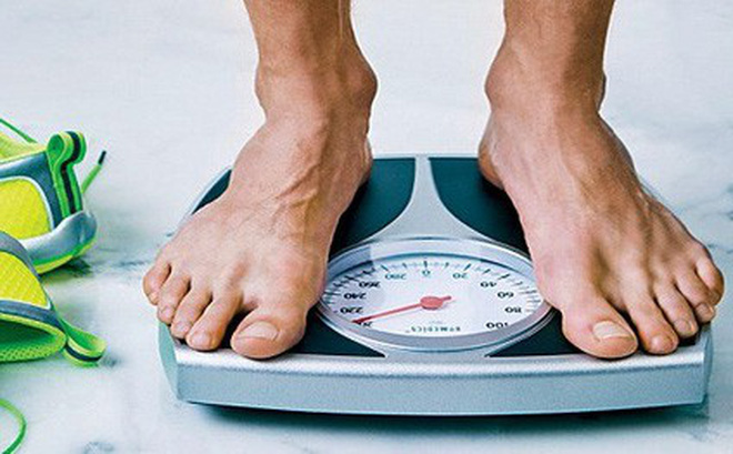 tác hại của việc nhịn đói giảm cân.