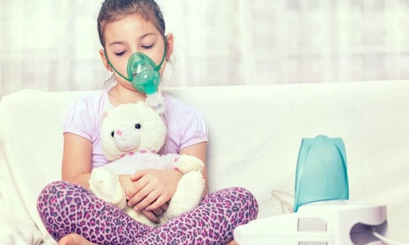 Máy thở khí dung cho bé có tác dụng ra sao?
