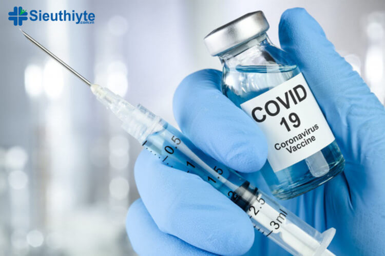 Tiêm vắc xin Covid-19 sẽ bảo vệ bạn khỏi bệnh nặng và tử vong