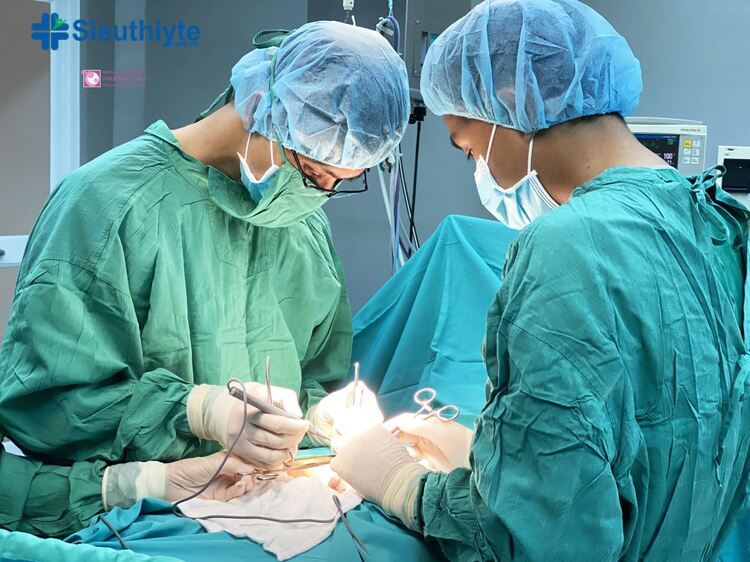 Phẫu thuật thắt ống dẫn tinh thường mất khoảng 10 đến 30 phút
