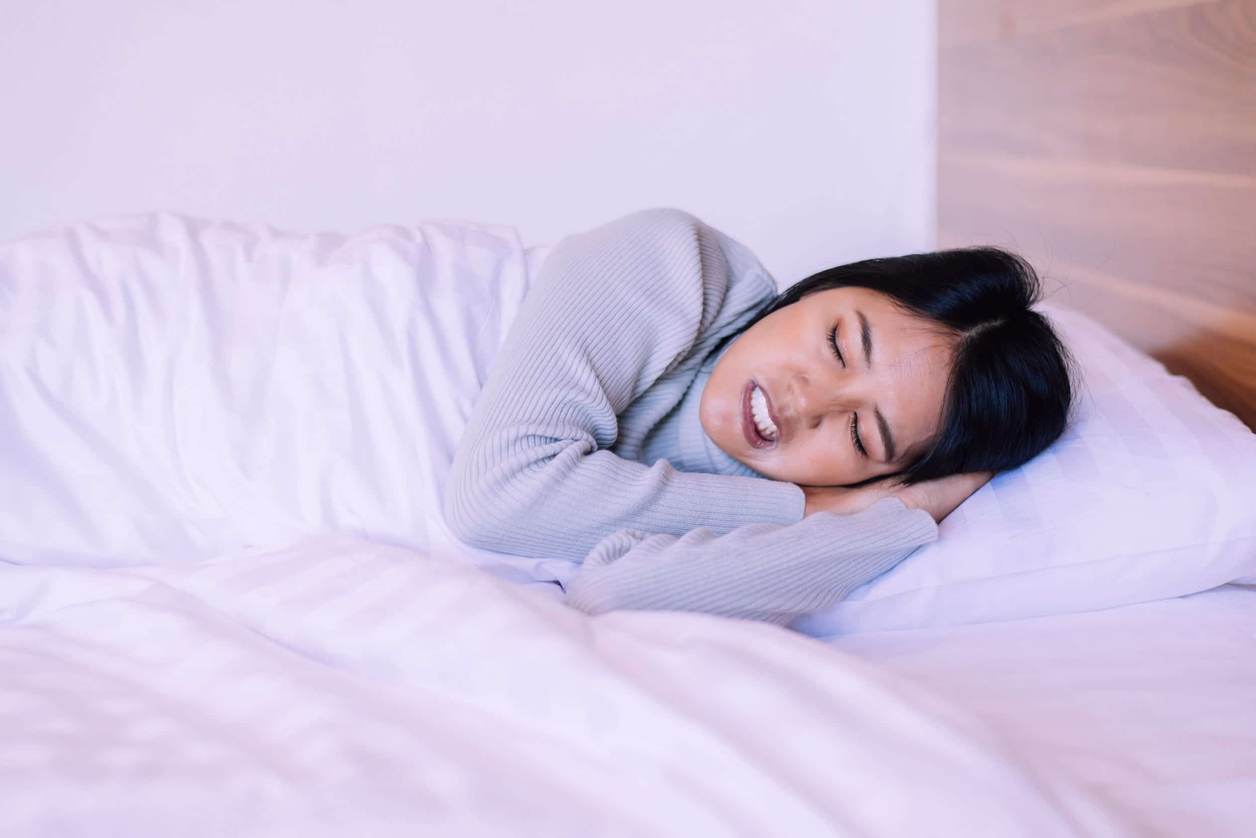 Cách chữa nghiến răng khi ngủ có thể khác nhau tùy theo từng cá nhân