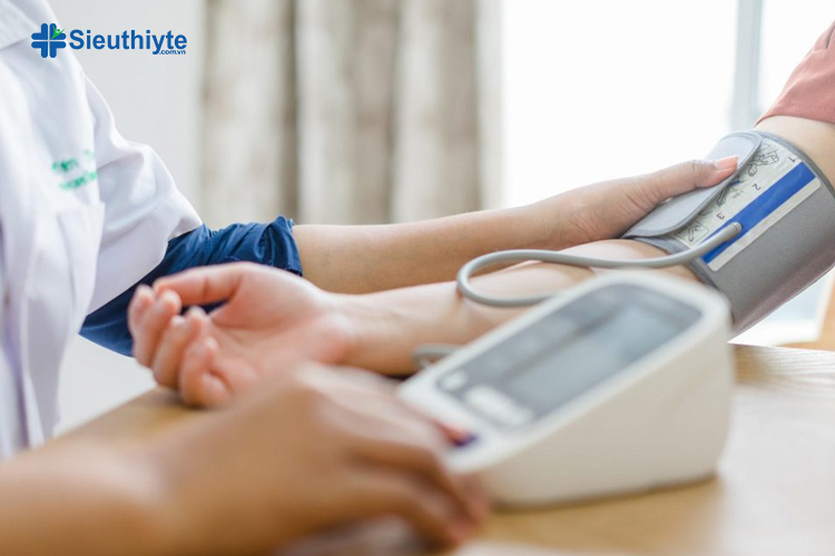 Hạ huyết áp là khi mức huyết áp bị giảm xuống dưới mức bình thường