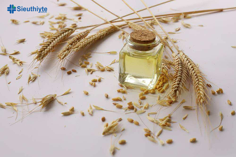 Các loại dầu thực vật đều giàu vitamin E, trong đó dầu mầm lúa mì có hàm lượng cao nhất