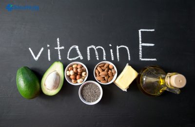 Vitamin E là một loại vitamin tan trong chất béo, hoạt động như chất chống oxy hóa mạnh mẽ