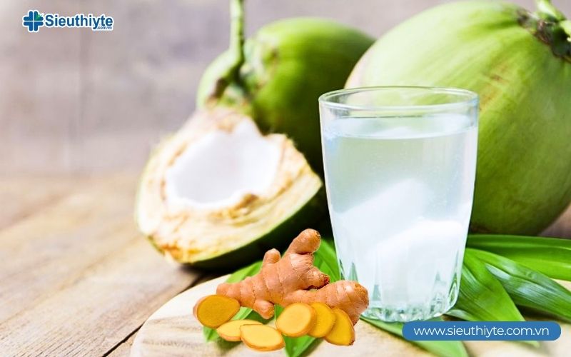 Nước dừa gừng giúp giảm mỡ toàn thân