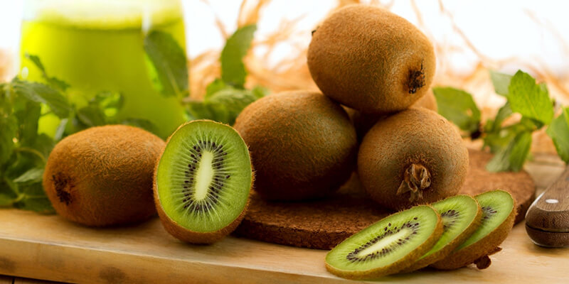 Kiwi - Loại trái cây giúp da trắng sáng tự nhiên