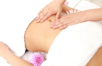 Massage giảm mỡ bụng