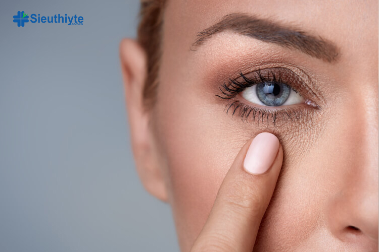 Vùng mắt thường là nơi xuất hiện các dấu hiệu lão hóa nhiều nhất