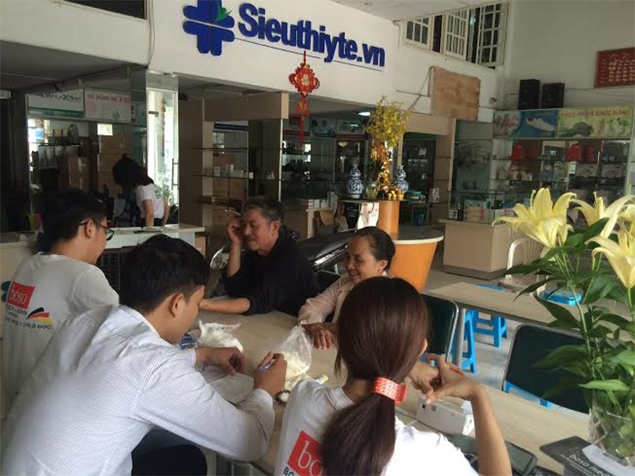 Hùng Hy đồng tổ chức buổi tầm soát và tư vấn bệnh ĐTĐ tại phòng khám Hữu Nghị
